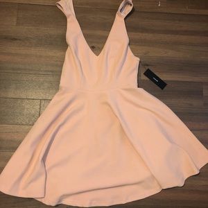 Lulu’s Peach Dress Size Small